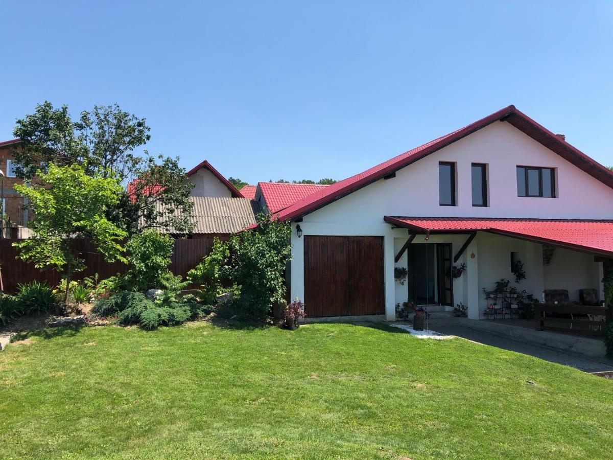 Casa De Vacanta Potoc Eksteriør billede