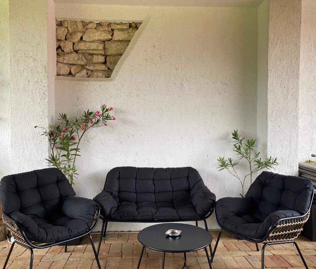 Casa De Vacanta Potoc Eksteriør billede